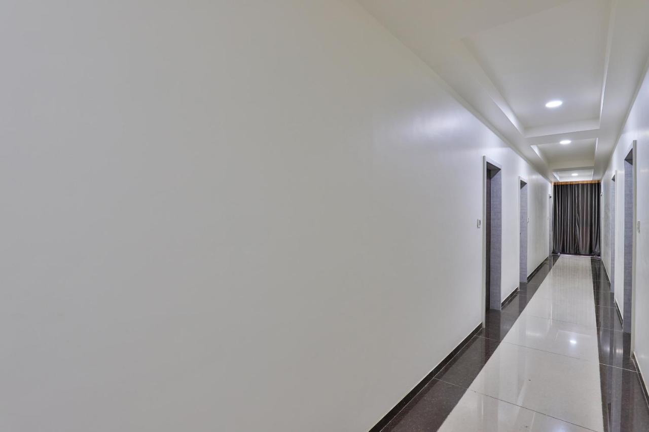 Oyo 23174 Hotel Parth Inn Dwārka Eksteriør bilde